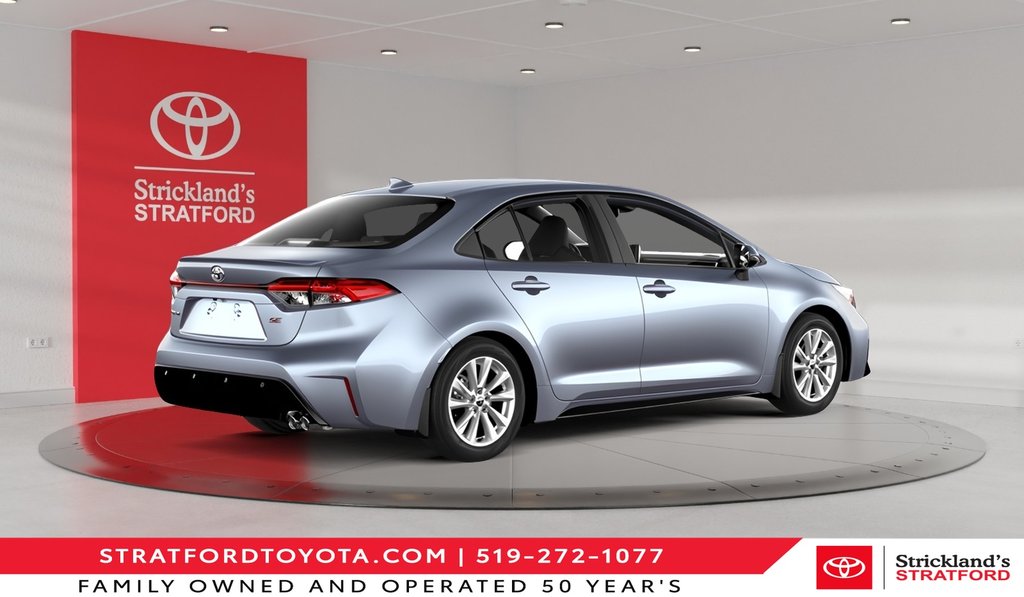 2026 Toyota Corolla SE in Stratford, Ontario - 3 - w1024h768px