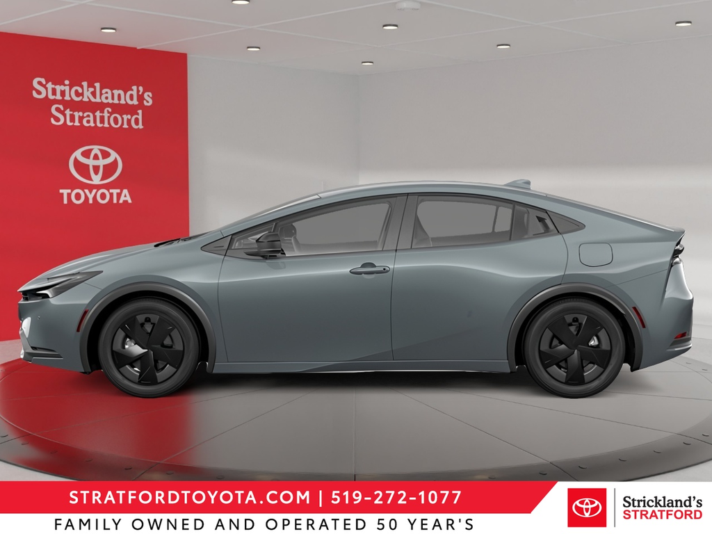 2026 Toyota Prius Plug-in Hybrid SE in Stratford, Ontario - 2 - w1024h768px