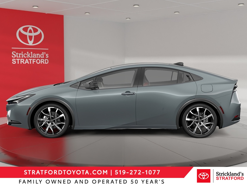 2026 Toyota Prius Plug-in Hybrid XSE PREMIUM in Stratford, Ontario - 2 - w1024h768px