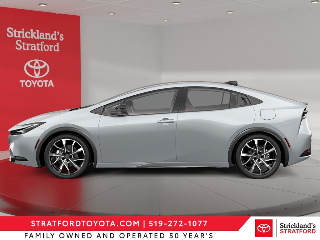 2026 Toyota Prius Plug-in Hybrid XSE in Stratford, Ontario - 2 - w1024h768px