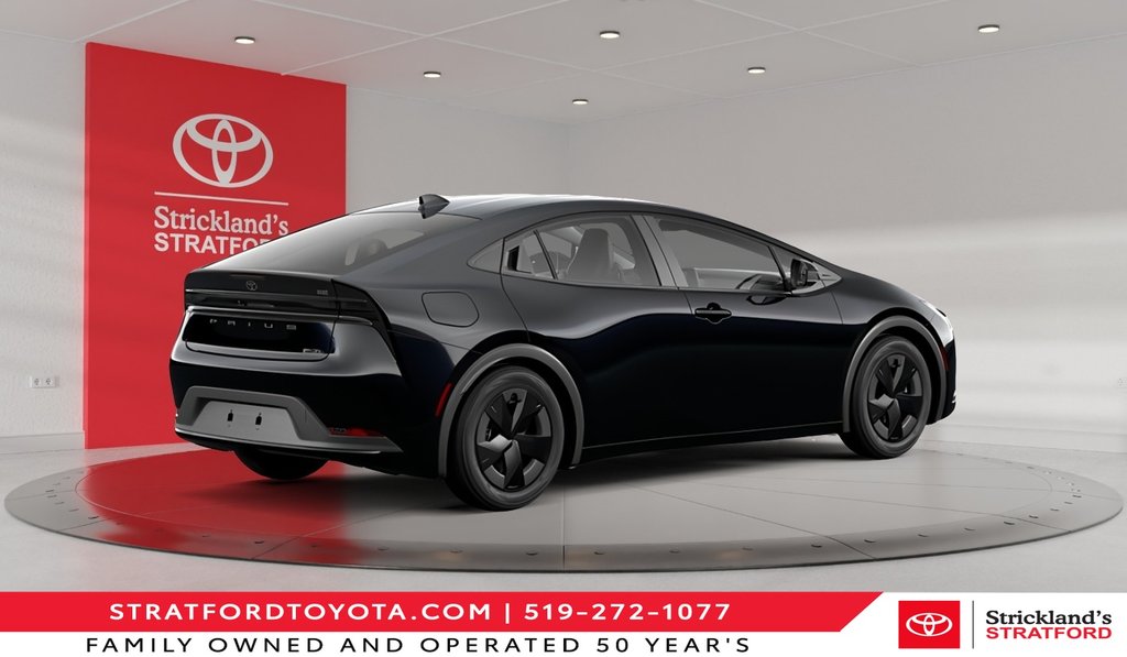 2027 Toyota Prius Plug-In Hybrid SE in Stratford, Ontario - 3 - w1024h768px