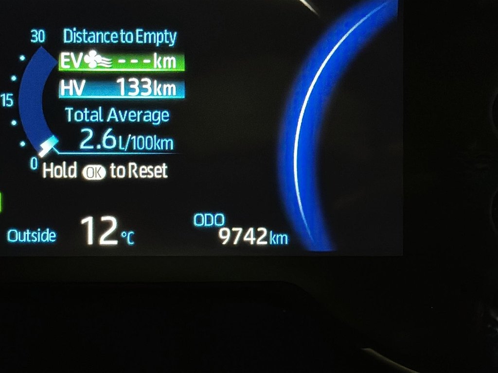 2024 Toyota RAV4 Plug-In Hybrid SE AWD HYBRID in Stratford, Ontario - 12 - w1024h768px