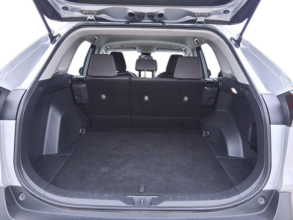 2023 Toyota RAV4 LE AWD in Stratford, Ontario - 6 - w1024h768px
