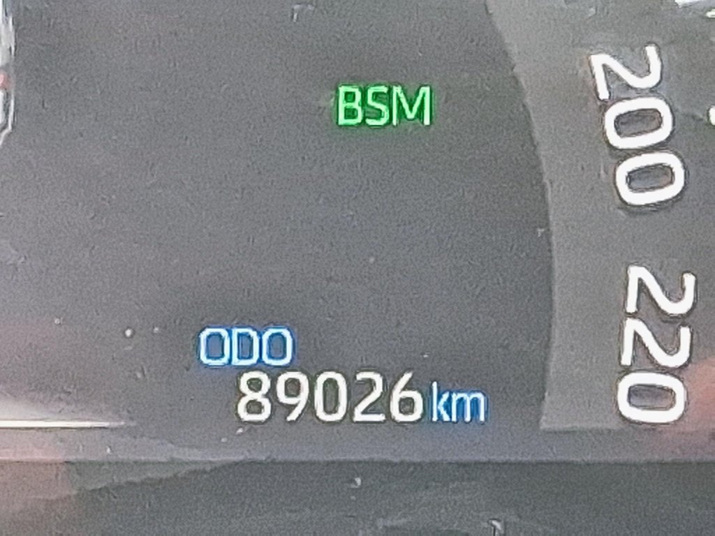 2023 Toyota RAV4 XLE AWD in Stratford, Ontario - 12 - w1024h768px