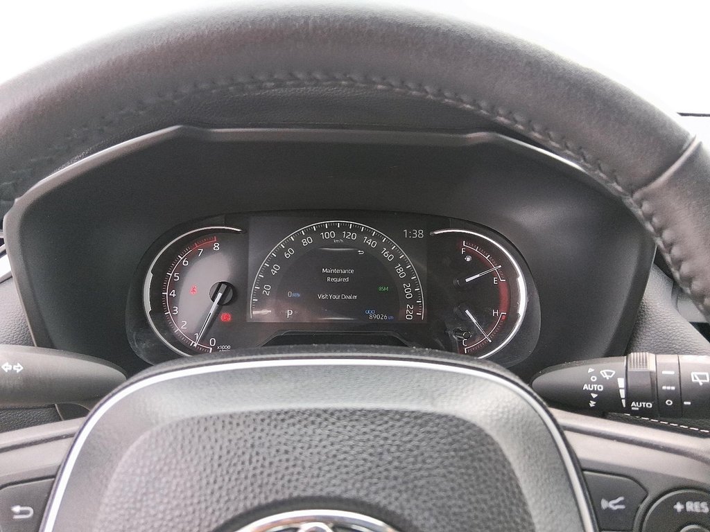 2023 Toyota RAV4 XLE AWD in Stratford, Ontario - 13 - w1024h768px