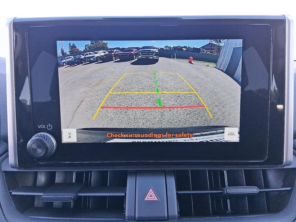 2024 Toyota RAV4 LE AWD in Stratford, Ontario - 17 - w1024h768px