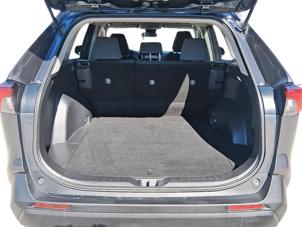 2024 Toyota RAV4 LE AWD in Stratford, Ontario - 6 - w1024h768px