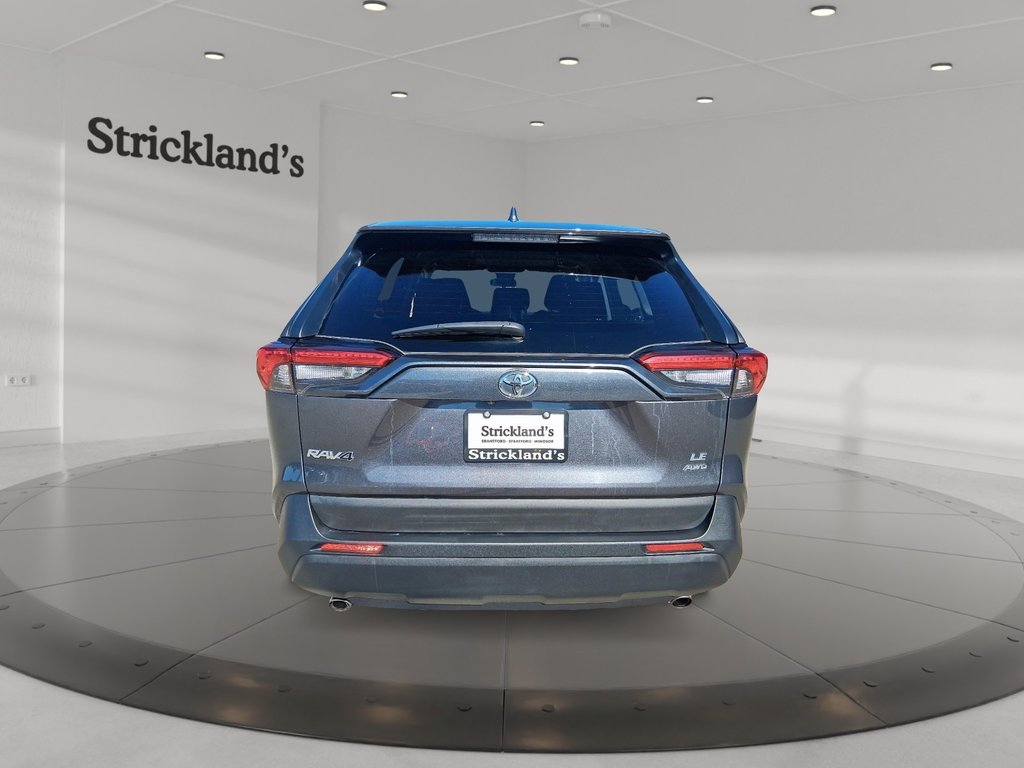 2024 Toyota RAV4 LE AWD in Stratford, Ontario - 3 - w1024h768px