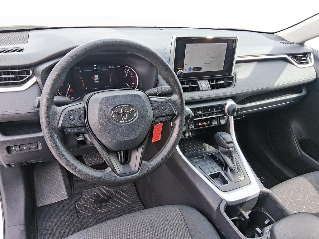 2024 Toyota RAV4 LE AWD in Stratford, Ontario - 9 - w1024h768px