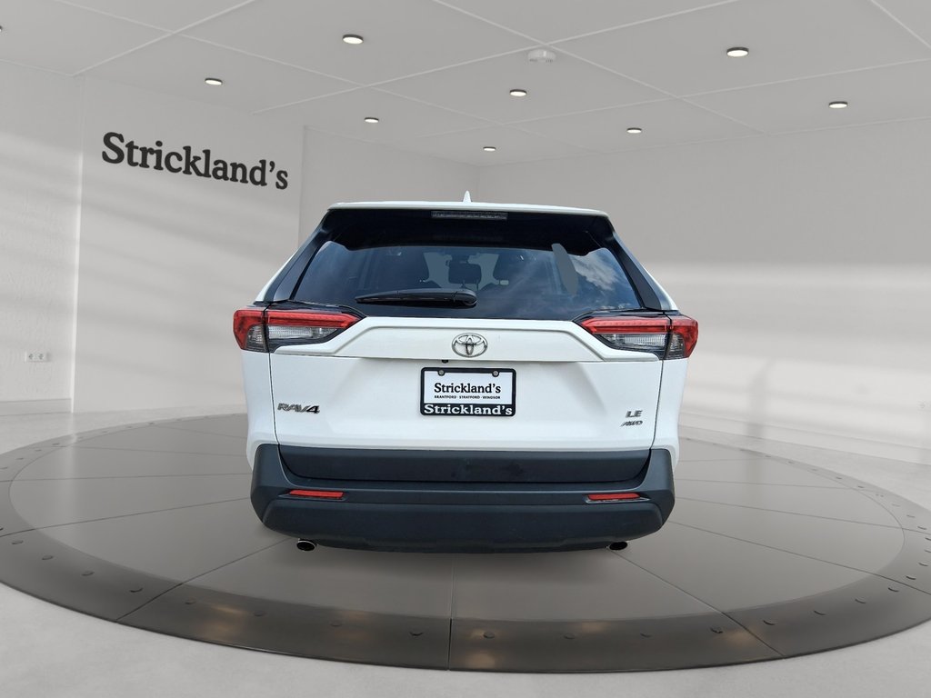 2024 Toyota RAV4 LE AWD in Stratford, Ontario - 3 - w1024h768px