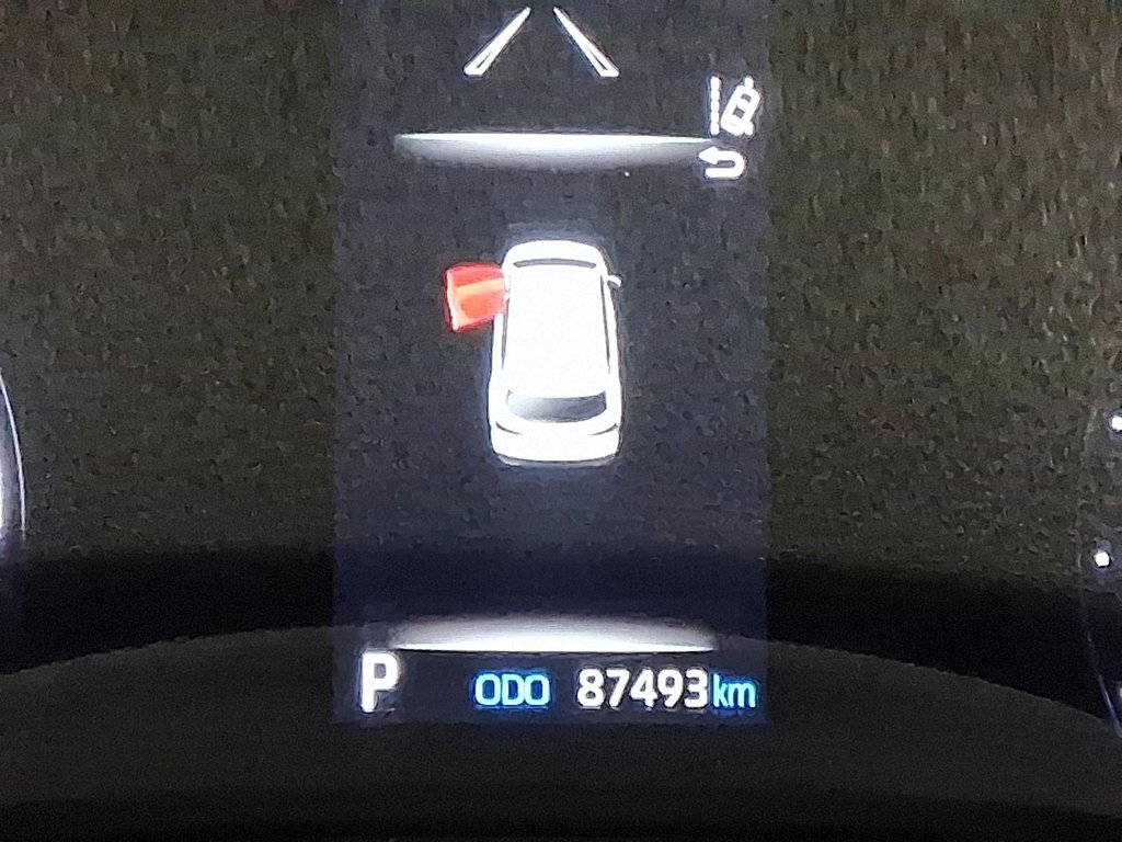 2024 Toyota Sienna Hybrid XLE 3ROW in Stratford, Ontario - 15 - w1024h768px