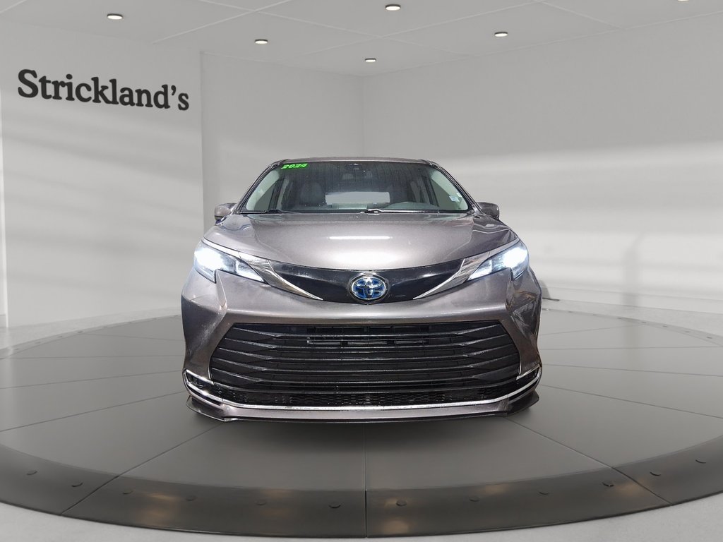 2024 Toyota Sienna Hybrid XLE HYBRID 3ROW in Stratford, Ontario - 2 - w1024h768px
