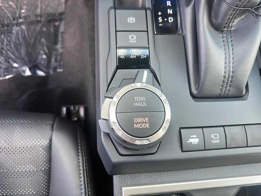 2025 Toyota Tacoma 4X4 Tacoma Double Cab AT in Stratford, Ontario - 14 - w1024h768px