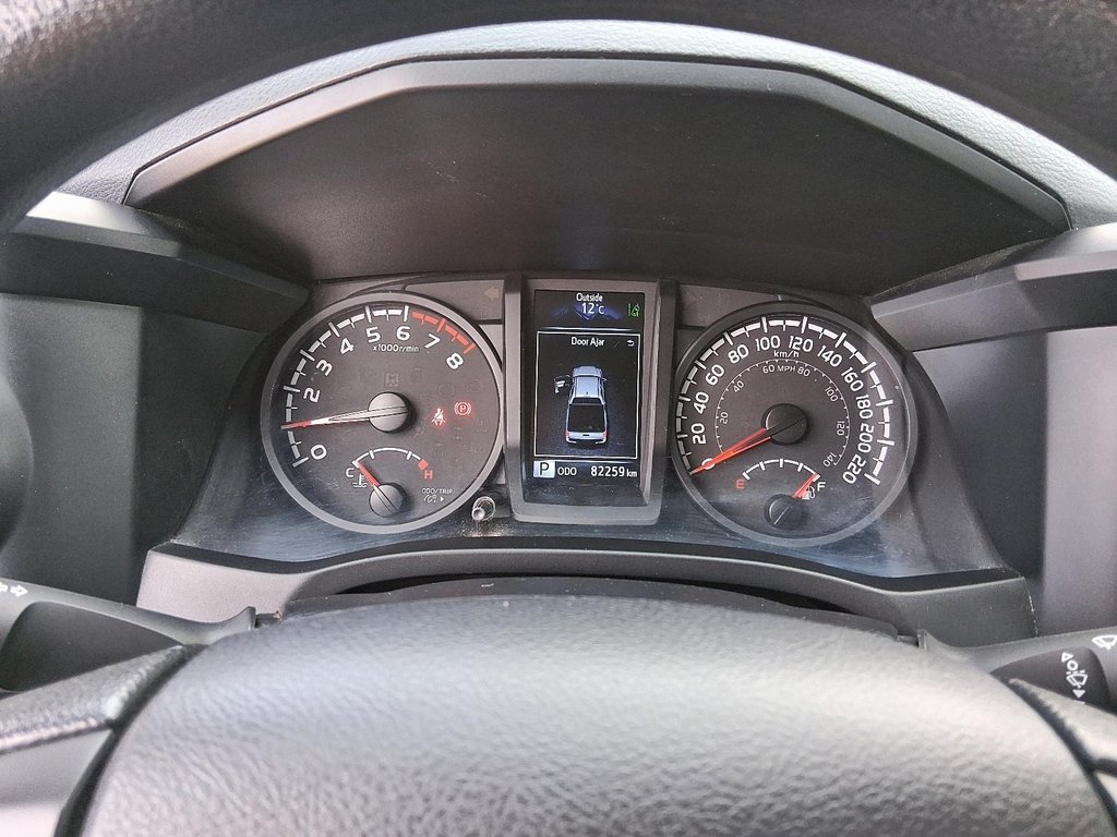 2022 Toyota Tacoma DOUBLE CAB 4X4 in Stratford, Ontario - 14 - w1024h768px