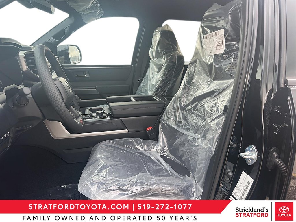 2025 Toyota TUNDRA 4X4 Tundra CrewMax SR5 L in Stratford, Ontario - 7 - w1024h768px