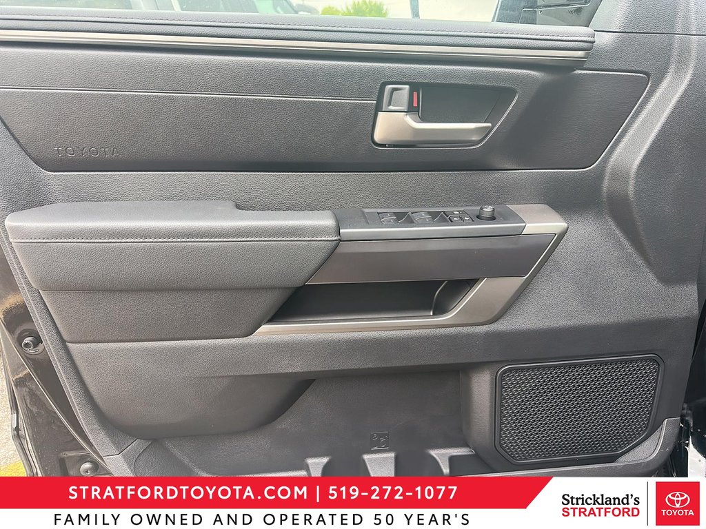 2025 Toyota TUNDRA 4X4 Tundra CrewMax SR5 L in Stratford, Ontario - 9 - w1024h768px