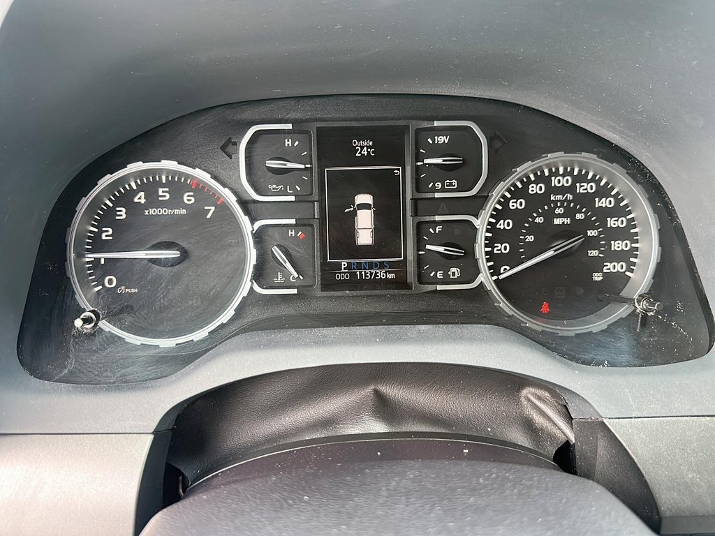 2020 Toyota Tundra 4X4 DOUBLE CAB Truck in Stratford, Ontario - 12 - w1024h768px