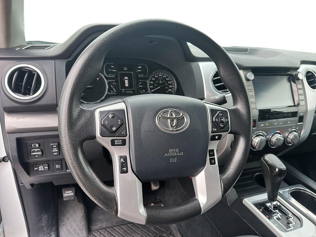 2020 Toyota Tundra 4X4 DOUBLE CAB Truck in Stratford, Ontario - 10 - w1024h768px