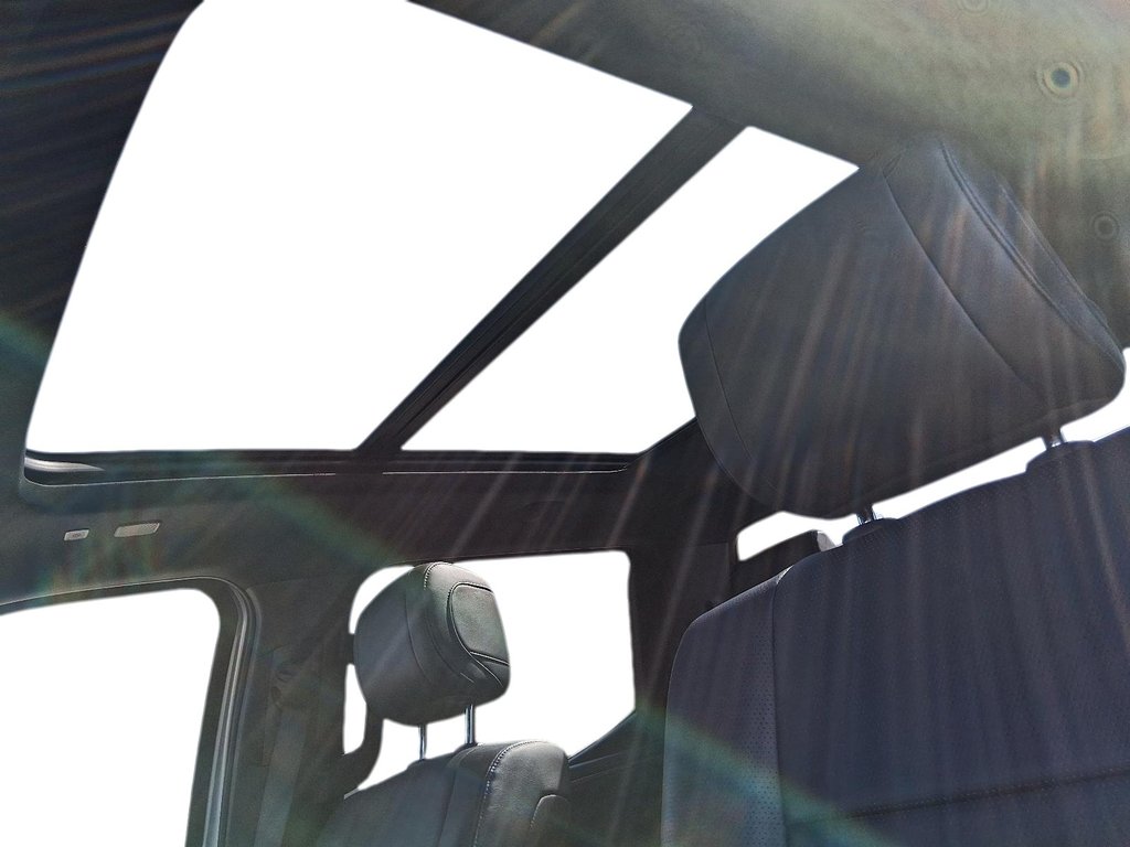 2022 Toyota Tundra PLATINUM 4X4 Truck in Stratford, Ontario - 17 - w1024h768px