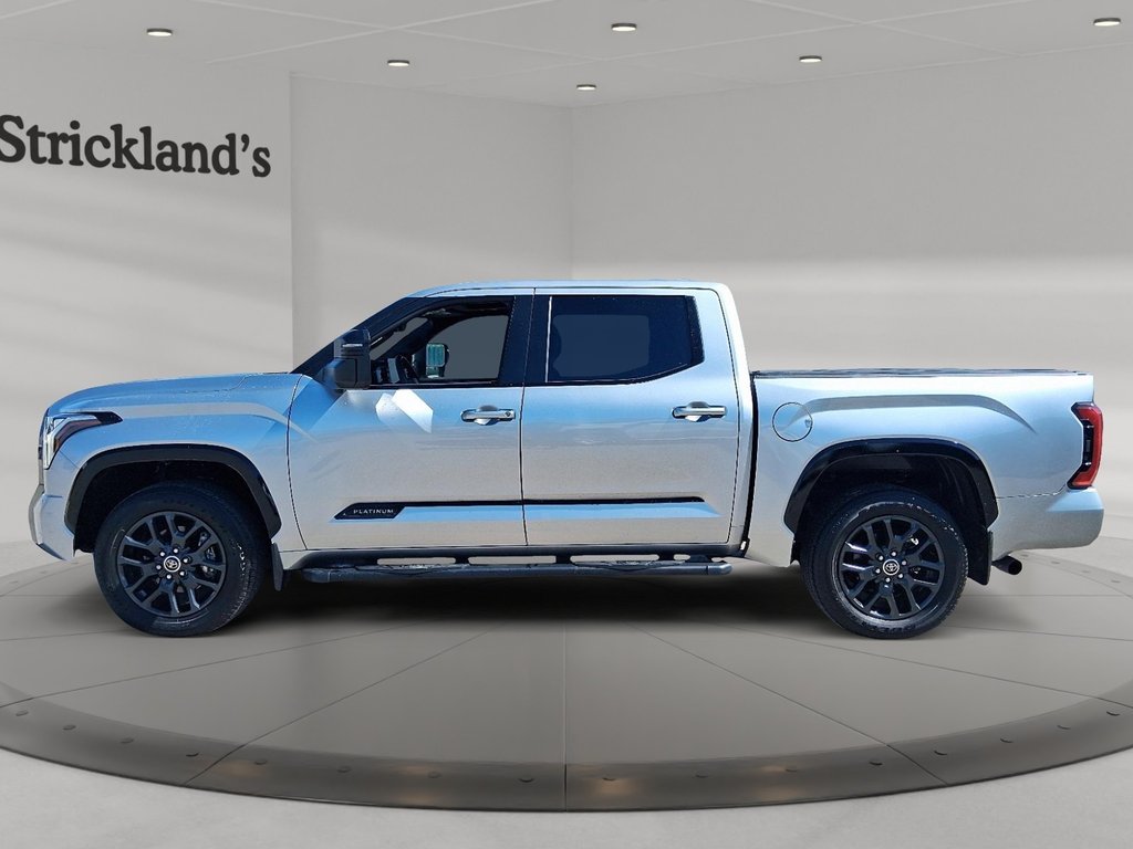 2022 Toyota Tundra PLATINUM 4X4 Truck in Stratford, Ontario - 5 - w1024h768px