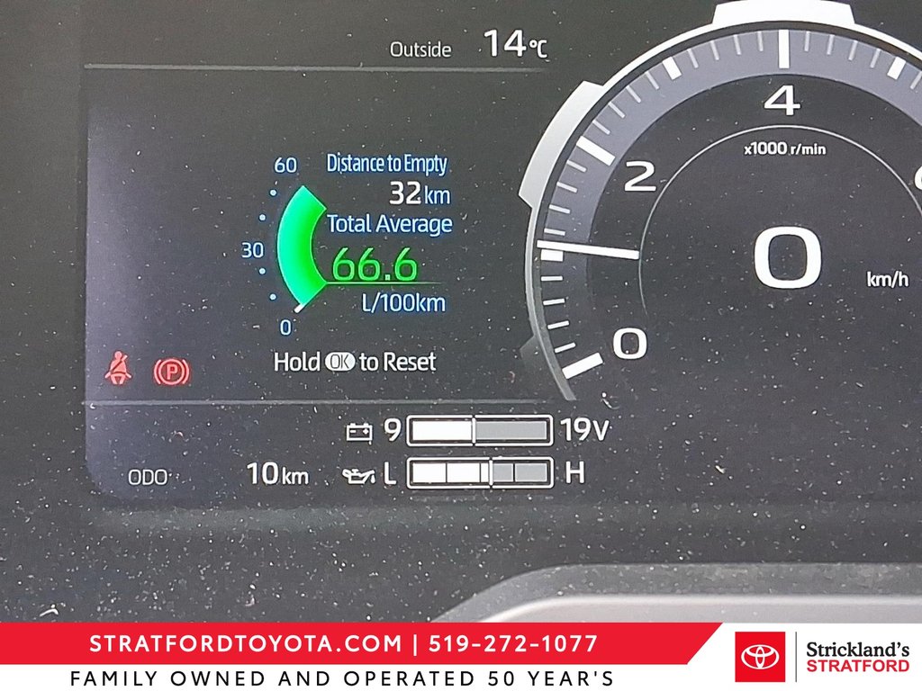 2026 Toyota Tundra PLATINUM in Stratford, Ontario - 12 - w1024h768px