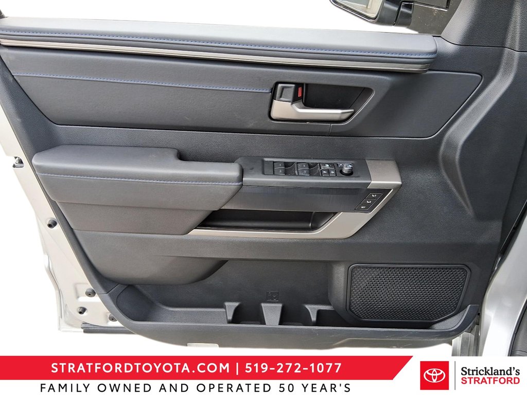 2026 Toyota Tundra PLATINUM in Stratford, Ontario - 10 - w1024h768px