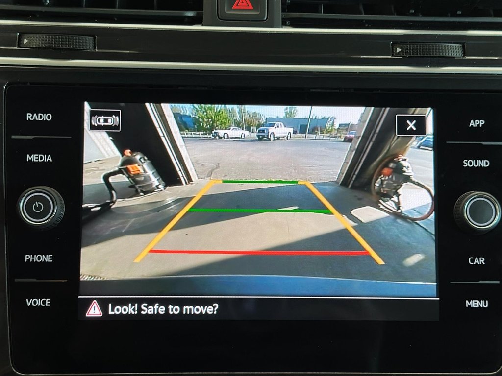 2024 Volkswagen Tiguan COMFORTLINE 4MOTION in Stratford, Ontario - 16 - w1024h768px