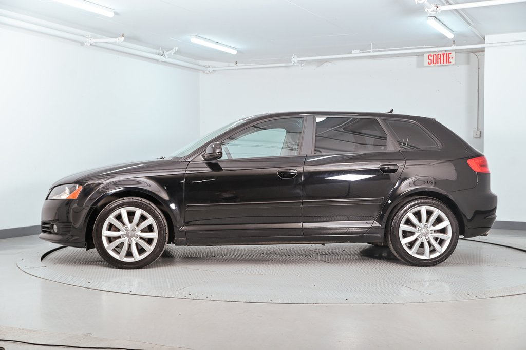2010 Audi A3 2.0T in Brossard, Quebec - 3 - w1024h768px