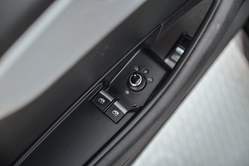 2019 Audi A5 Coupe Progressiv in Brossard, Quebec - 9 - w1024h768px