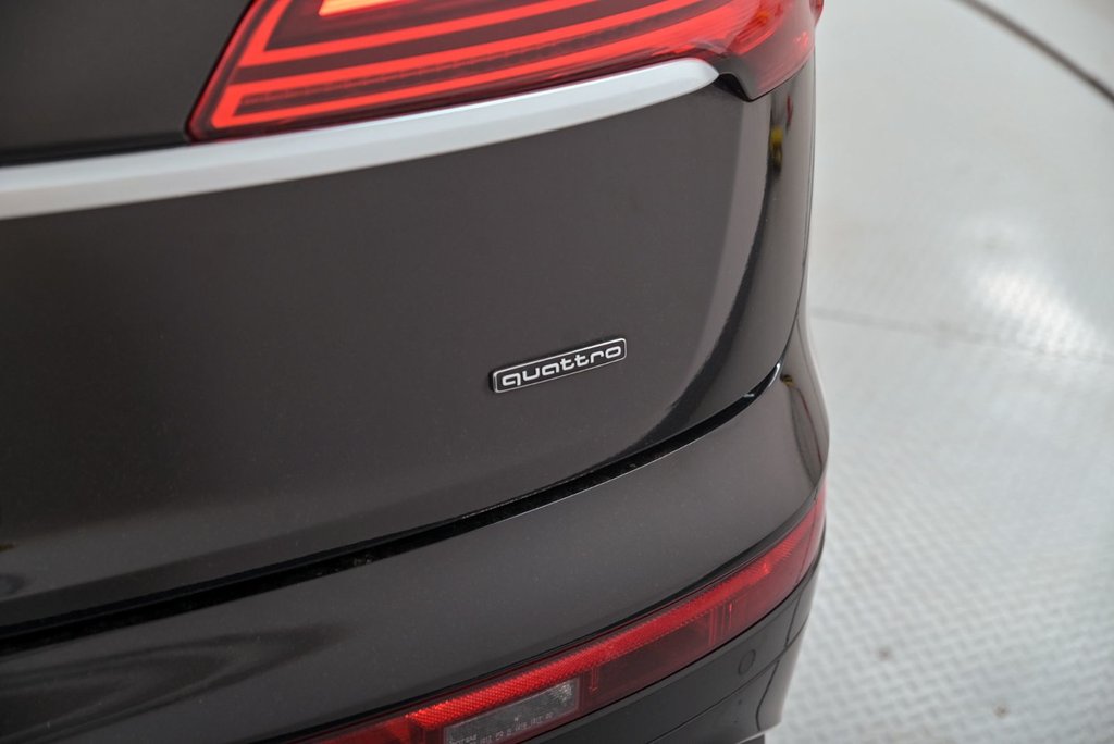 2022 Audi Q5 Komfort in Brossard, Quebec - 8 - w1024h768px