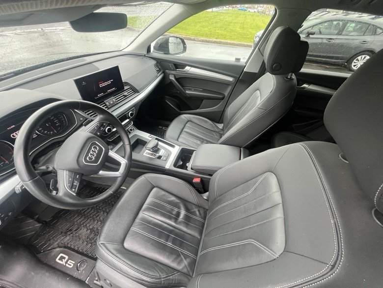 2022 Audi Q5 Komfort in Brossard, Quebec - 9 - w1024h768px