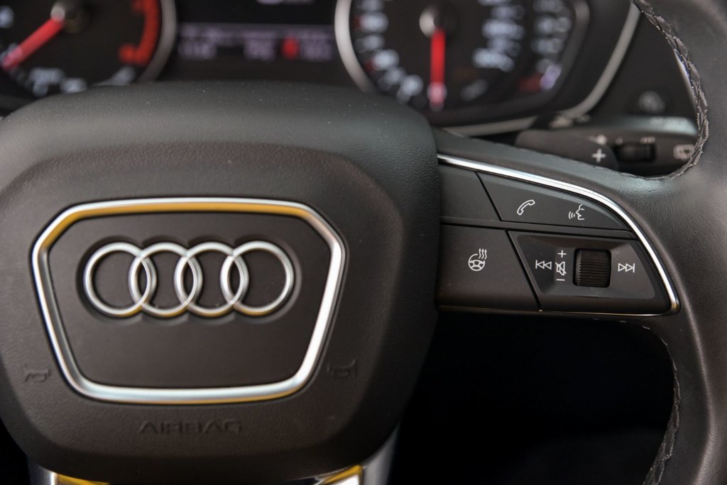 2022 Audi Q5 Komfort in Brossard, Quebec - 16 - w1024h768px