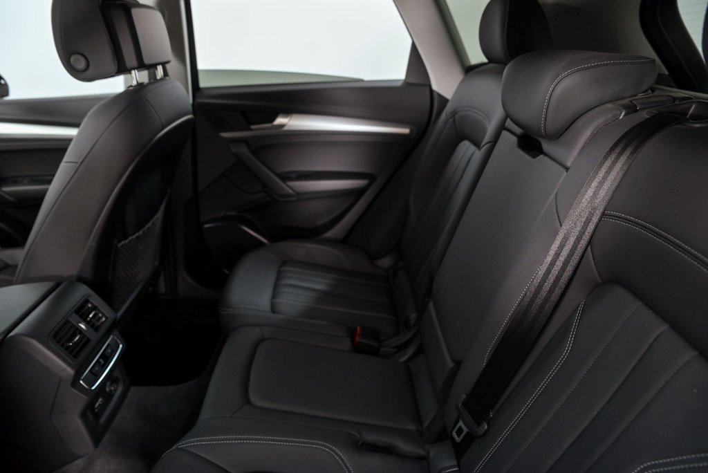 2022 Audi Q5 Komfort in Brossard, Quebec - 23 - w1024h768px