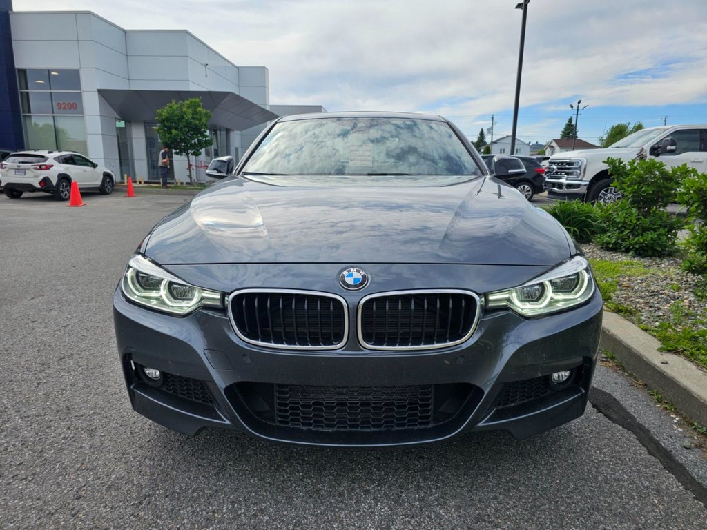 BMW 3 Series 330i xDrive 2018 à Brossard, Québec - 2 - w1024h768px