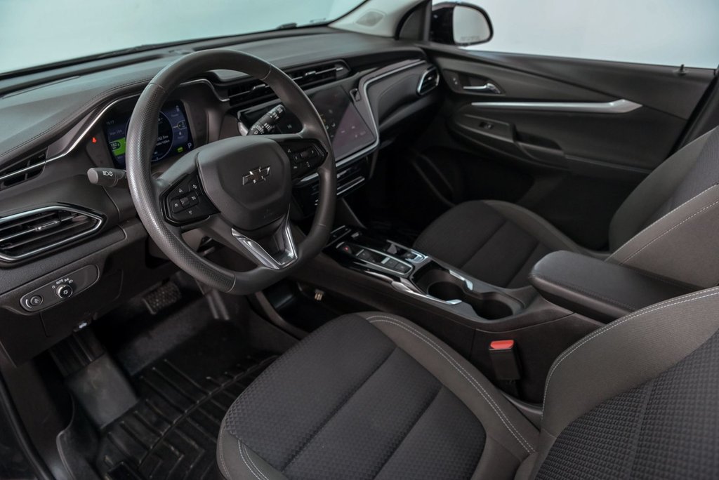 2023 Chevrolet Bolt EUV LT in Brossard, Quebec - 11 - w1024h768px