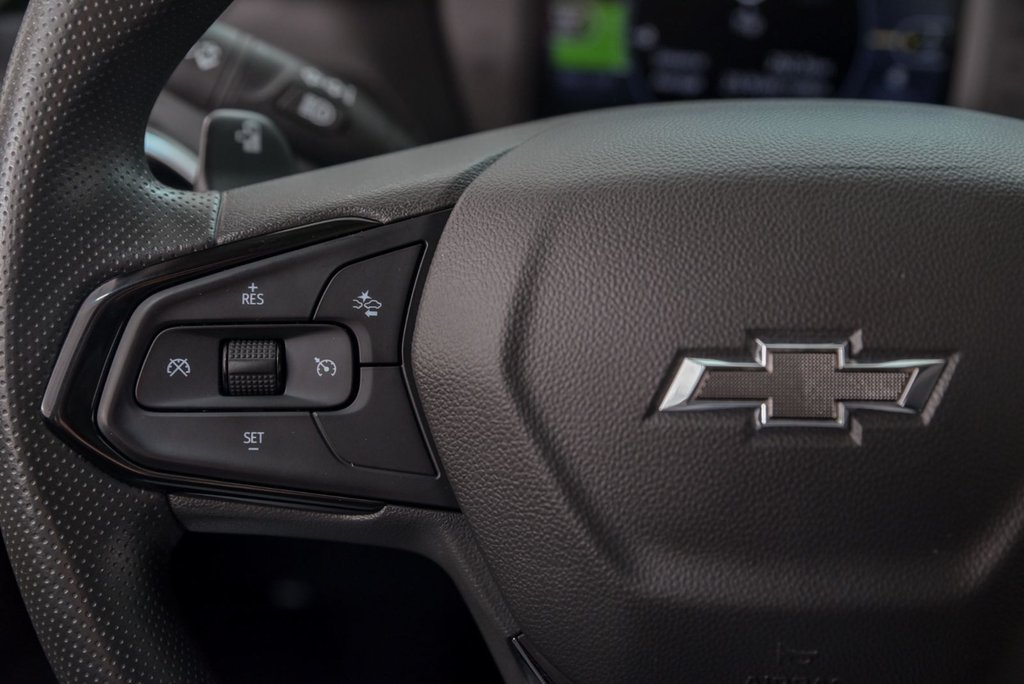 2023 Chevrolet Bolt EUV LT in Brossard, Quebec - 15 - w1024h768px