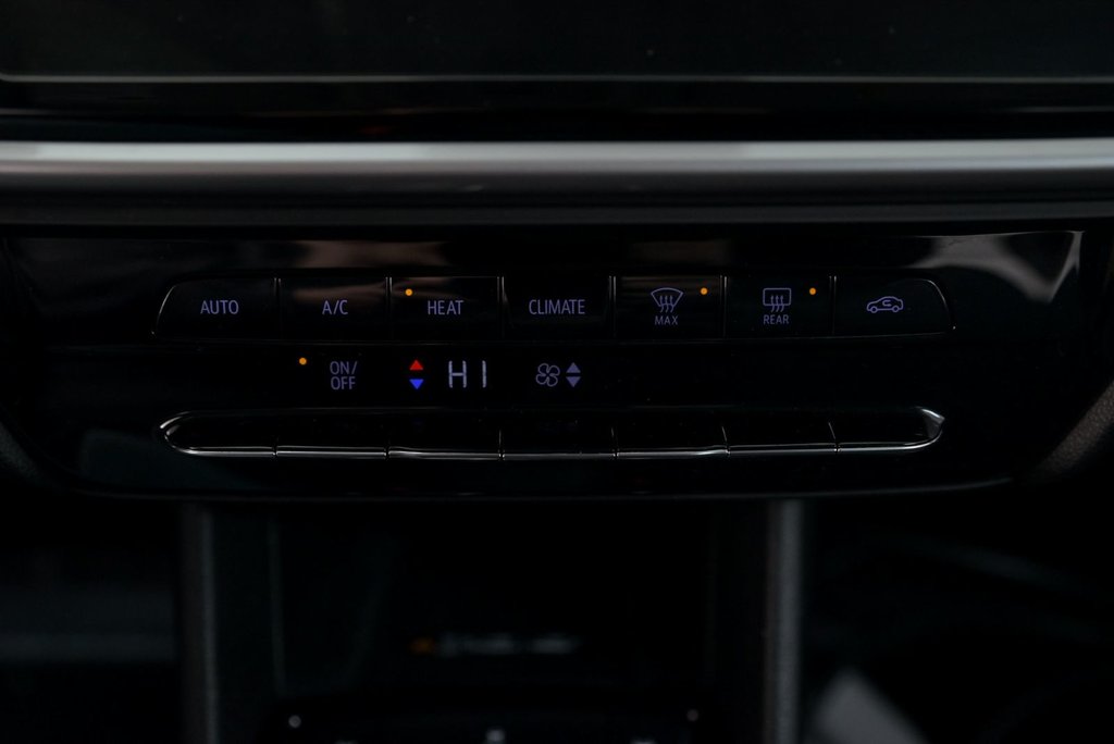 2023 Chevrolet Bolt EUV LT in Brossard, Quebec - 19 - w1024h768px