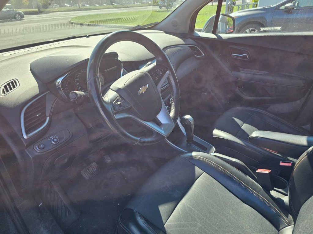 2017 Chevrolet Trax LT in Brossard, Quebec - 9 - w1024h768px