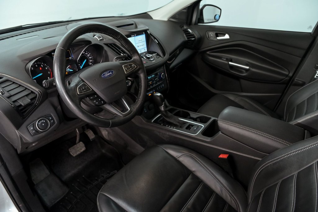 2018 Ford Escape Titanium in Brossard, Quebec - 13 - w1024h768px