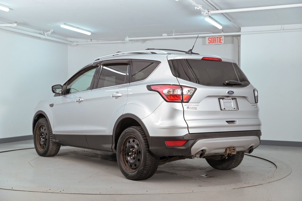 2018 Ford Escape Titanium in Brossard, Quebec - 3 - w1024h768px