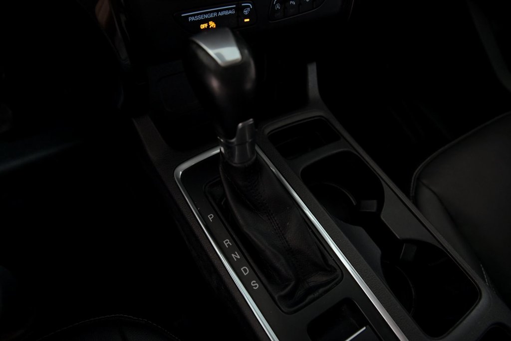 2018 Ford Escape Titanium in Brossard, Quebec - 22 - w1024h768px