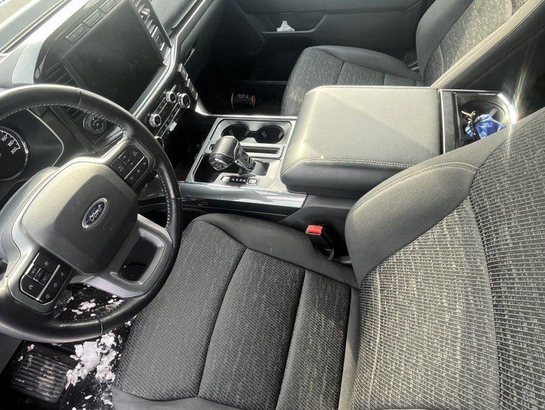 2021 Ford F-150 in Brossard, Quebec - 9 - w1024h768px