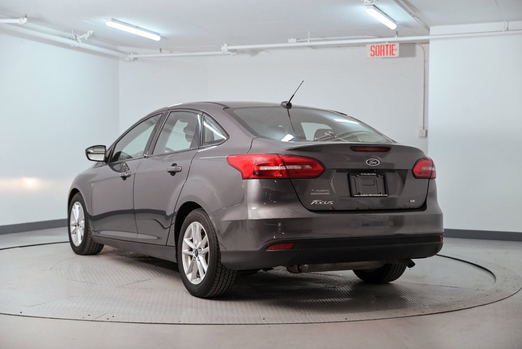 2017 Ford Focus SE in Brossard, Quebec - 3 - w1024h768px