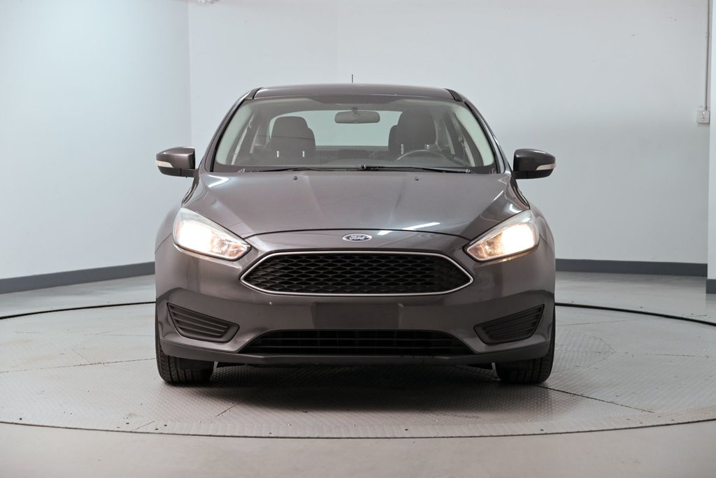 2017 Ford Focus SE in Brossard, Quebec - 6 - w1024h768px