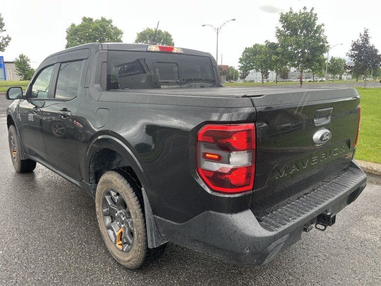 2024 Ford Maverick LARIAT Advanced in Brossard, Quebec - 8 - w1024h768px
