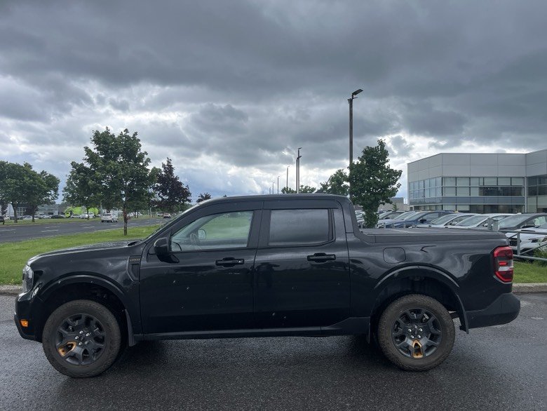 2024 Ford Maverick LARIAT Advanced in Brossard, Quebec - 4 - w1024h768px