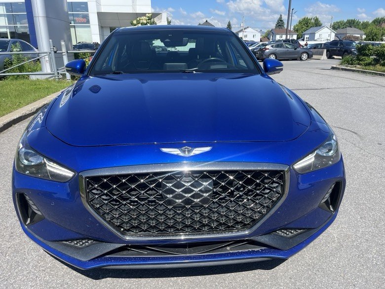 2019 GENESIS G70 3.3T Sport in Brossard, Quebec - 2 - w1024h768px