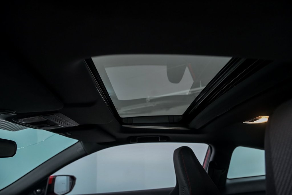 Honda Civic Coupe Si 2017 à Brossard, Québec - 21 - w1024h768px
