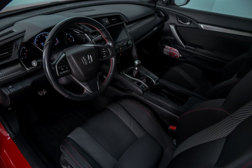 Honda Civic Coupe Si 2017 à Brossard, Québec - 12 - w1024h768px
