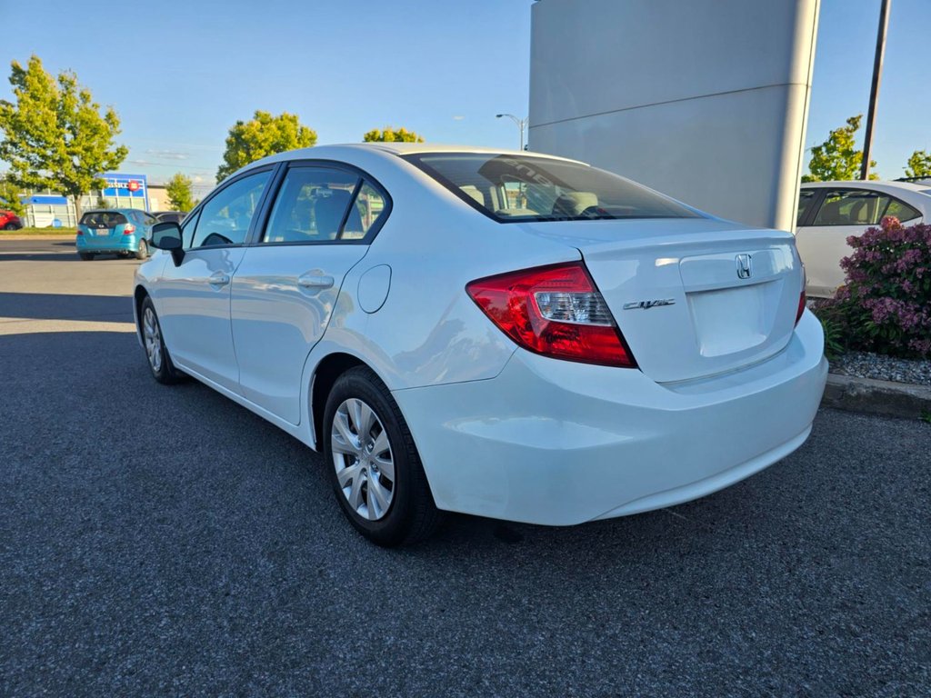 Honda Civic Sdn LX 2012 à Brossard, Québec - 8 - w1024h768px